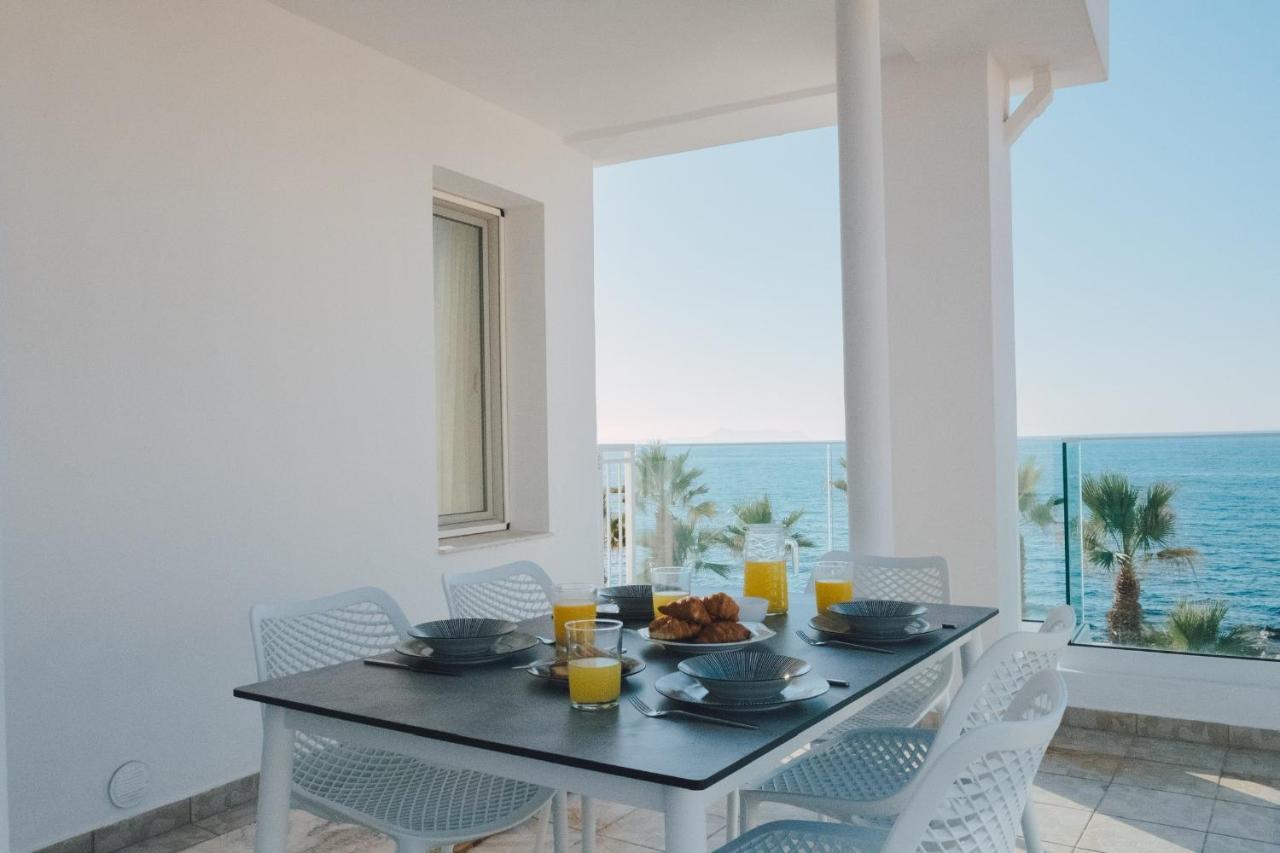Suitenes Coast Rethymno Exteriör bild